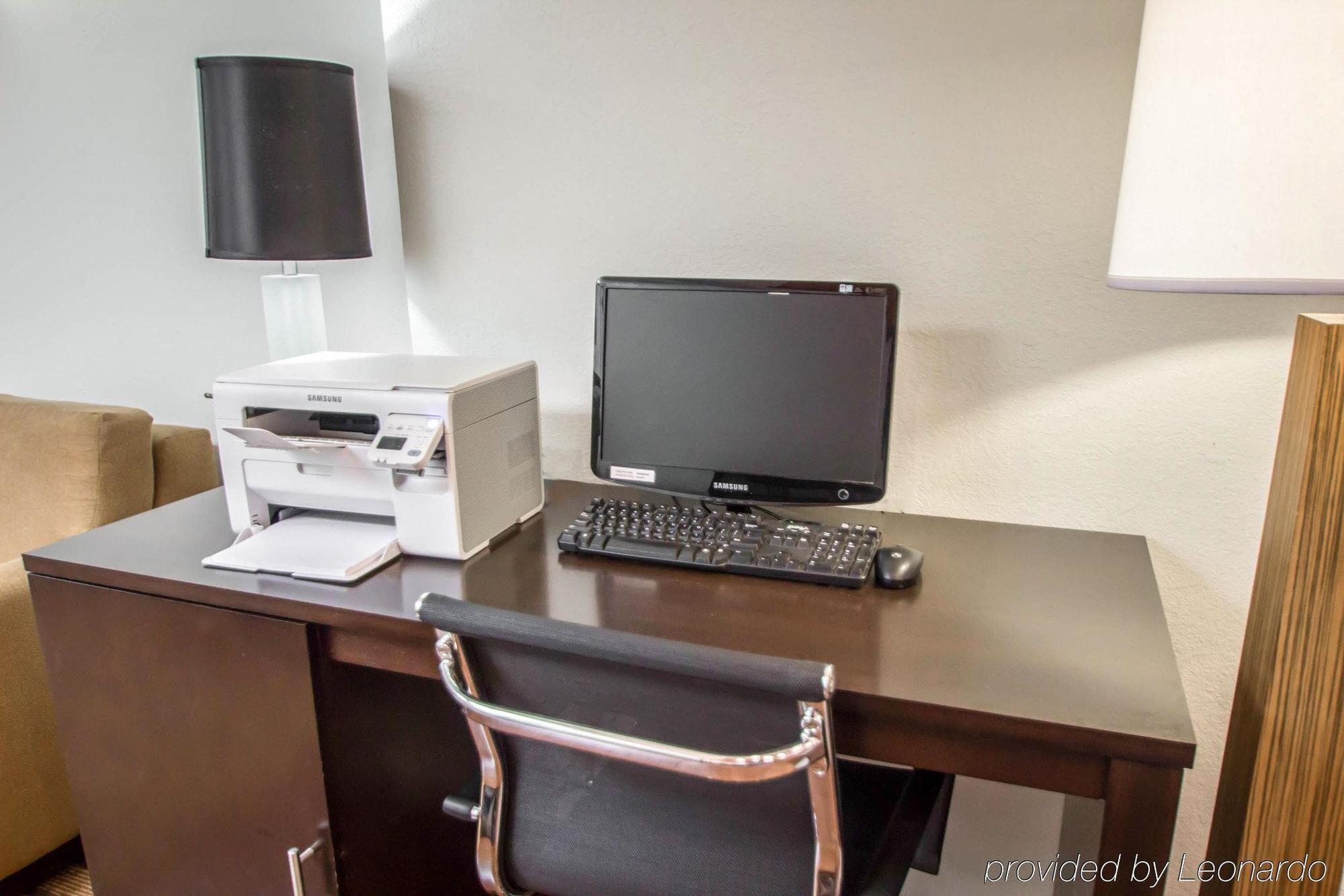Sleep Inn & Suites Riverfront Эллентон Экстерьер фото