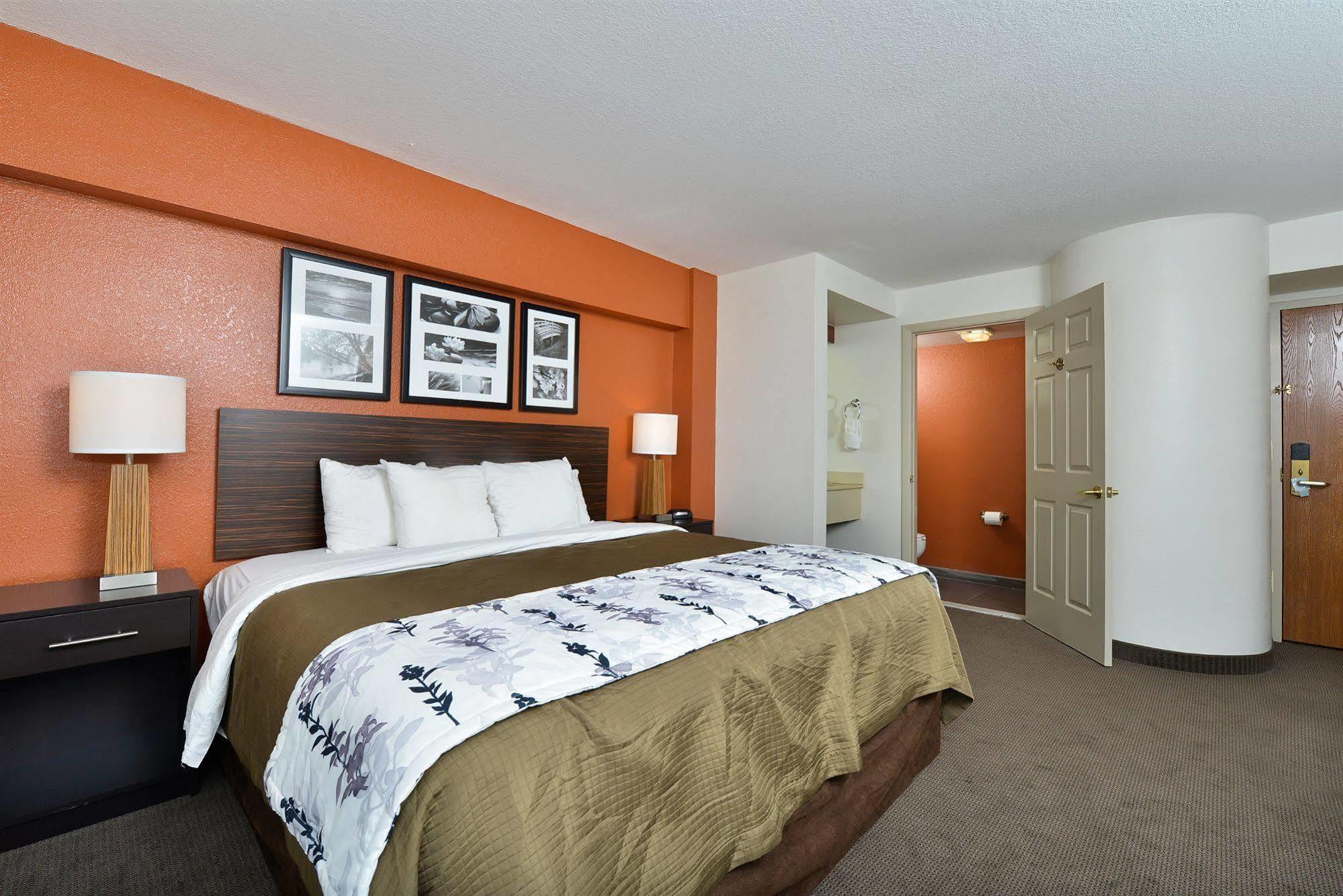 Sleep Inn & Suites Riverfront Эллентон Экстерьер фото